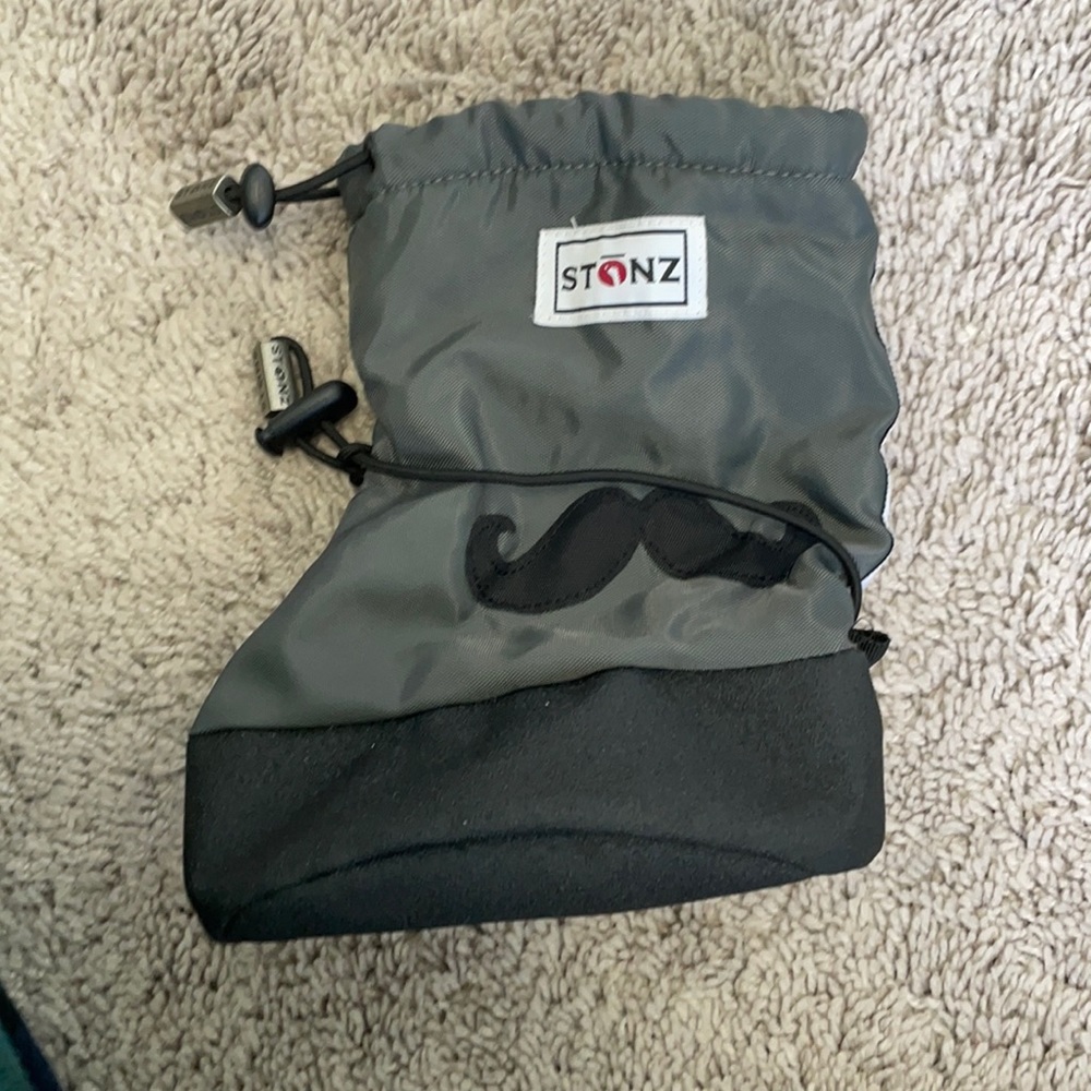 Stonz shoe covers